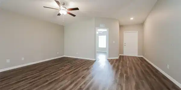 Image 4 Image 4