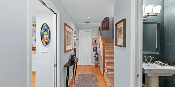 Image 4 Image 4