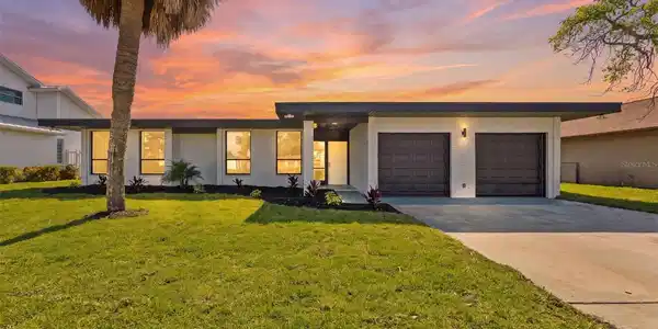 3917 E EDEN ROC CIRCLE