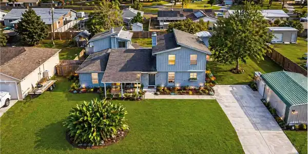 2519 FERN PALM DRIVE