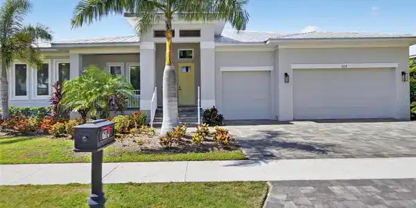 614 PINCKNEY DRIVE