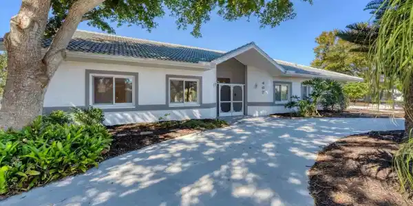 467 INGRES DRIVE