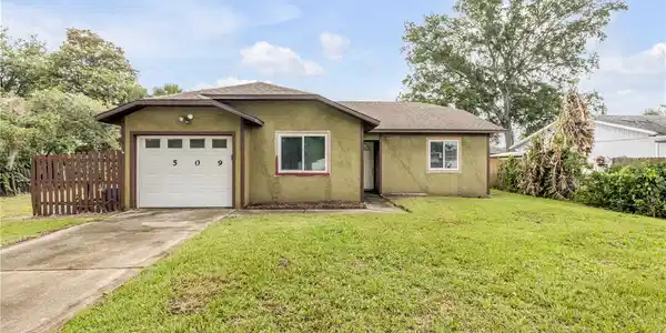2509 WOODLAND DRIVE