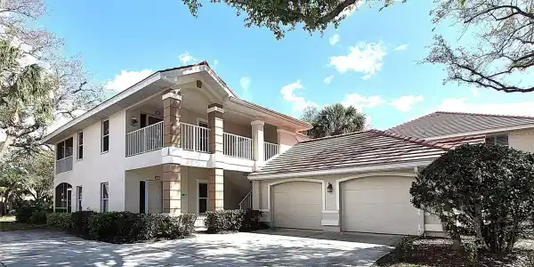 14016 WILLOW GLEN COURT