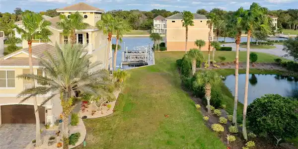 297 YACHT HARBOR DRIVE