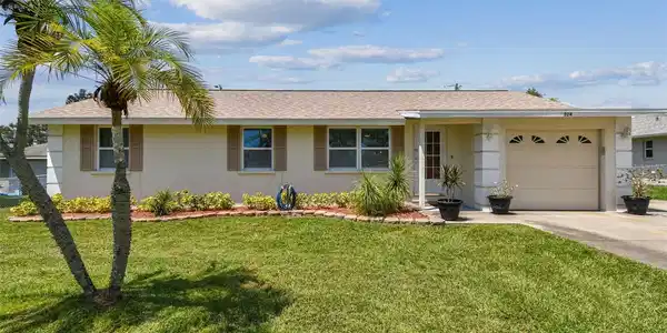 324 43RD STREET BOULEVARD W