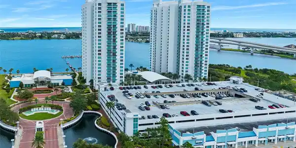 231 RIVERSIDE DRIVE