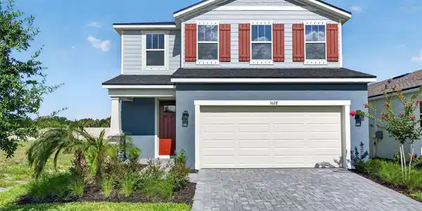 5628 SKYLIGHT WAY