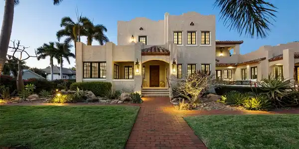 1905 ALTA VISTA STREET
