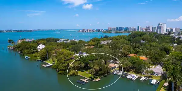 1542 GULFVIEW DRIVE