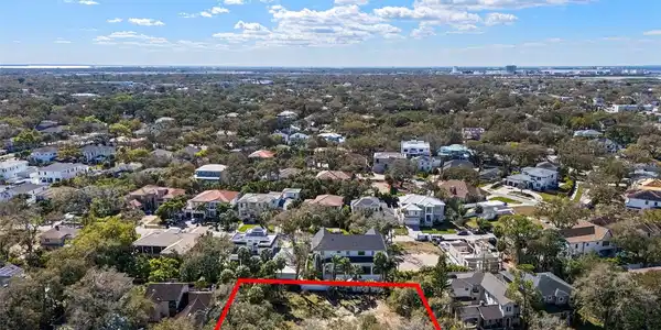 4628 W BAY TO BAY BOULEVARD
