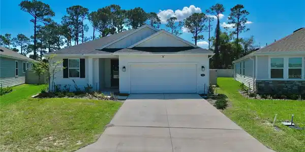 36 SIGNET CIRCLE