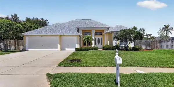 650 HIGH POINT CT