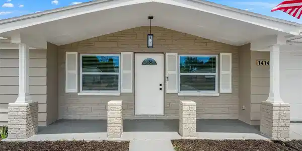 1414 RUSSEL LANE