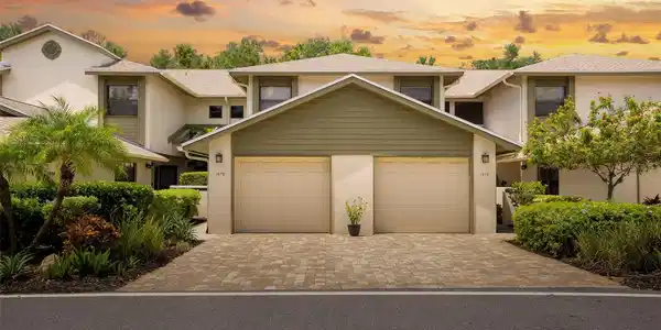 1678 STARLING DRIVE