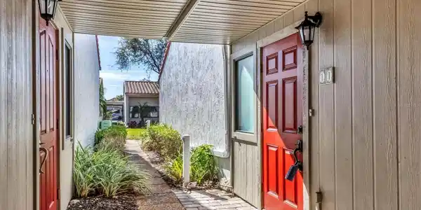 500 PARK BOULEVARD S