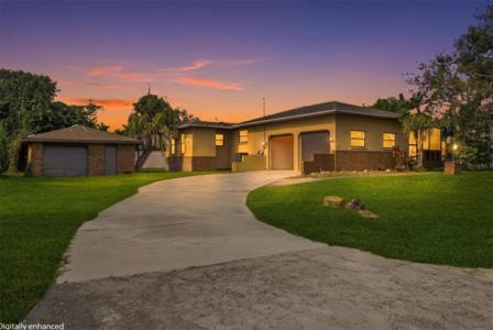 1356 YACHT CLUB DRIVE