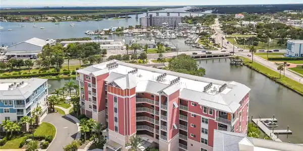 2 RIVERWALK DRIVE