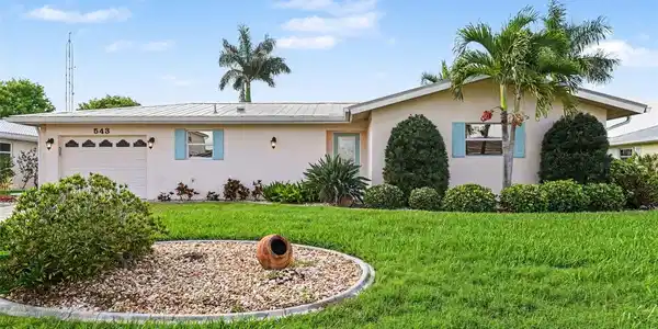 543 BELVEDERE COURT