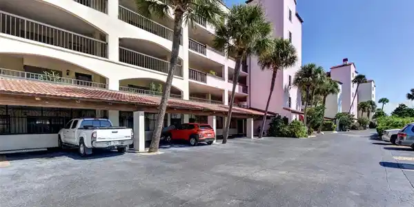 746 MARINA POINT DRIVE