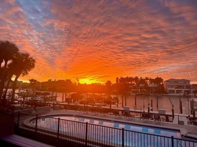 910 PINELLAS BAYWAY S