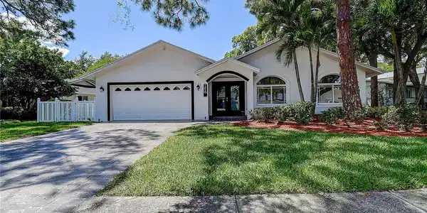13920 EGRET LANE