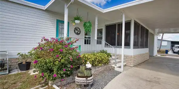 757 LAKESIDE DRIVE