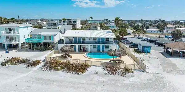 2700 GULF BOULEVARD
