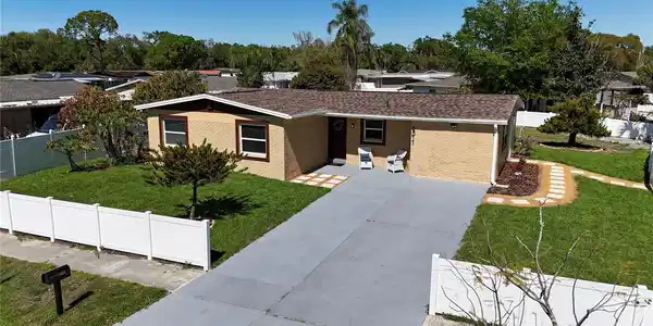 6511 SAWYER COURT
