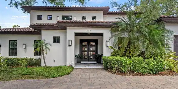 3211 W BAY VILLA AVENUE
