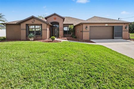2725 SW 28TH PLACE