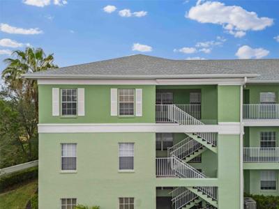 2121 HERON LAKE DRIVE