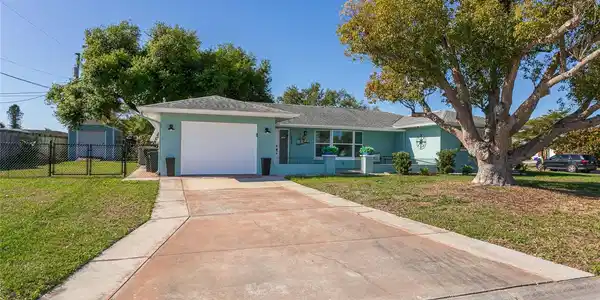 500 MOUNT VERNON DRIVE