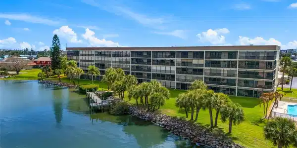3873 S BANANA RIVER BOULEVARD