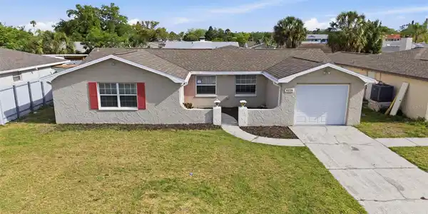 6225 WESTPORT DRIVE