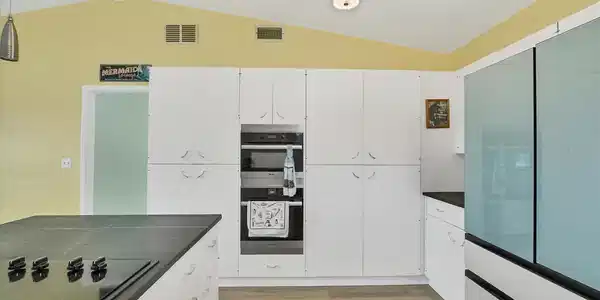 Image 3 Image 3