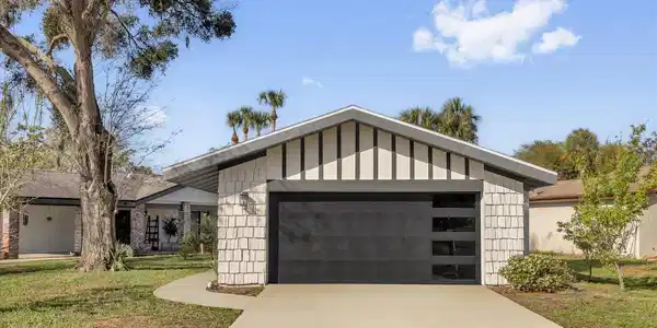 5222 S VIEW POINT