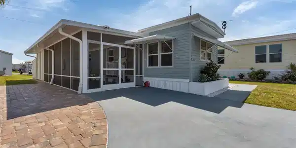 Image 4 Image 4