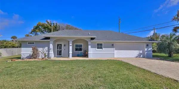 28 AMES LANE