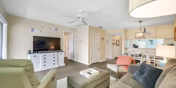 Image 4 Image 4