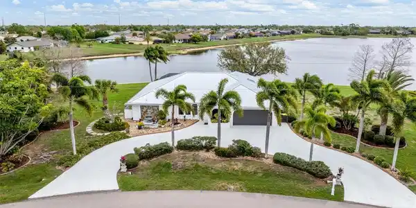 1495 BLUE LAKE CIRCLE
