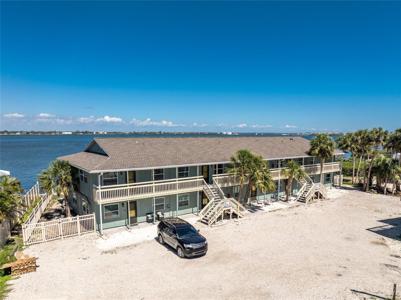 5041 N BEACH ROAD