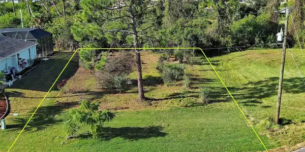 43 TEE VIEW ROAD