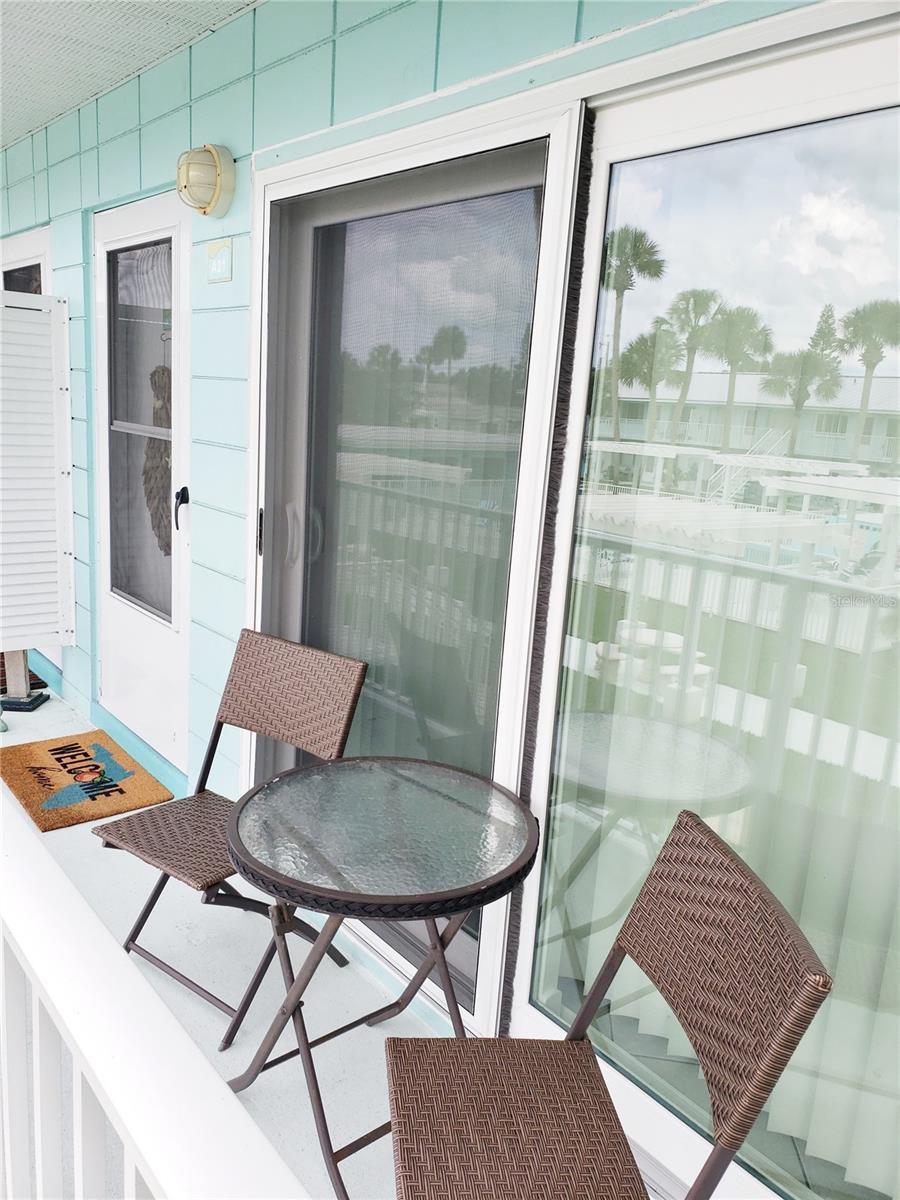 Image 4 Image 4