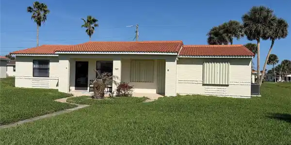 787 FLAMINGO DRIVE