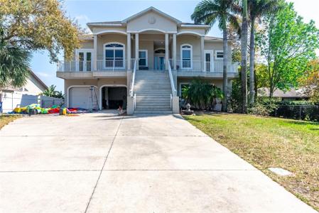 3208 BLUFF
