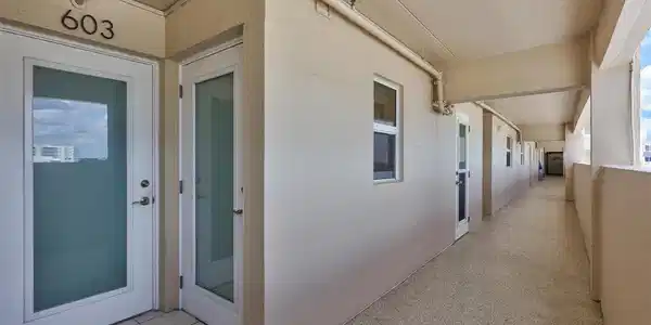 Image 4 Image 4