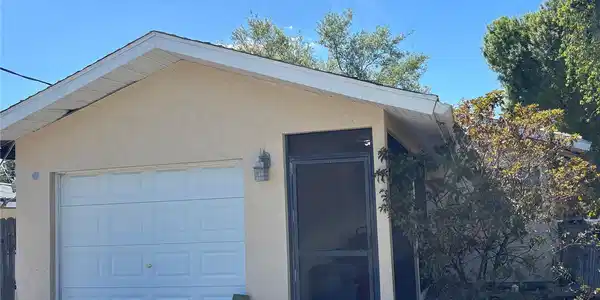 1270 OXFORD DRIVE