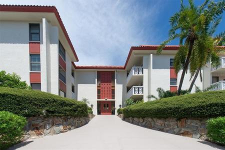 2612 PEARCE DRIVE