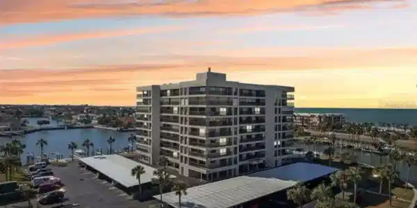 1651 SAND KEY ESTATES COURT